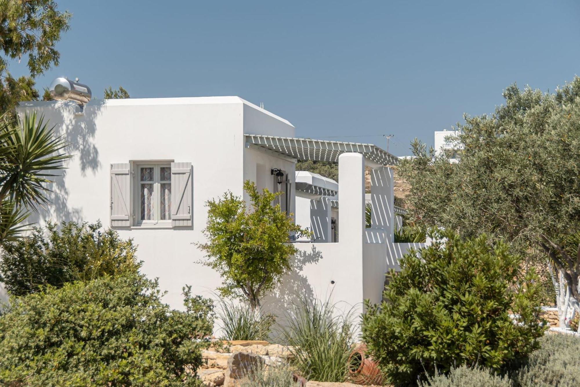 Michalios Luxury Apartments Koufonisia Bagian luar foto
